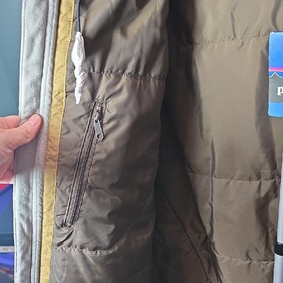 NWT Patagonia Men's Ice Fild Waterproof Jacket Size XL - Picture 14 of 16